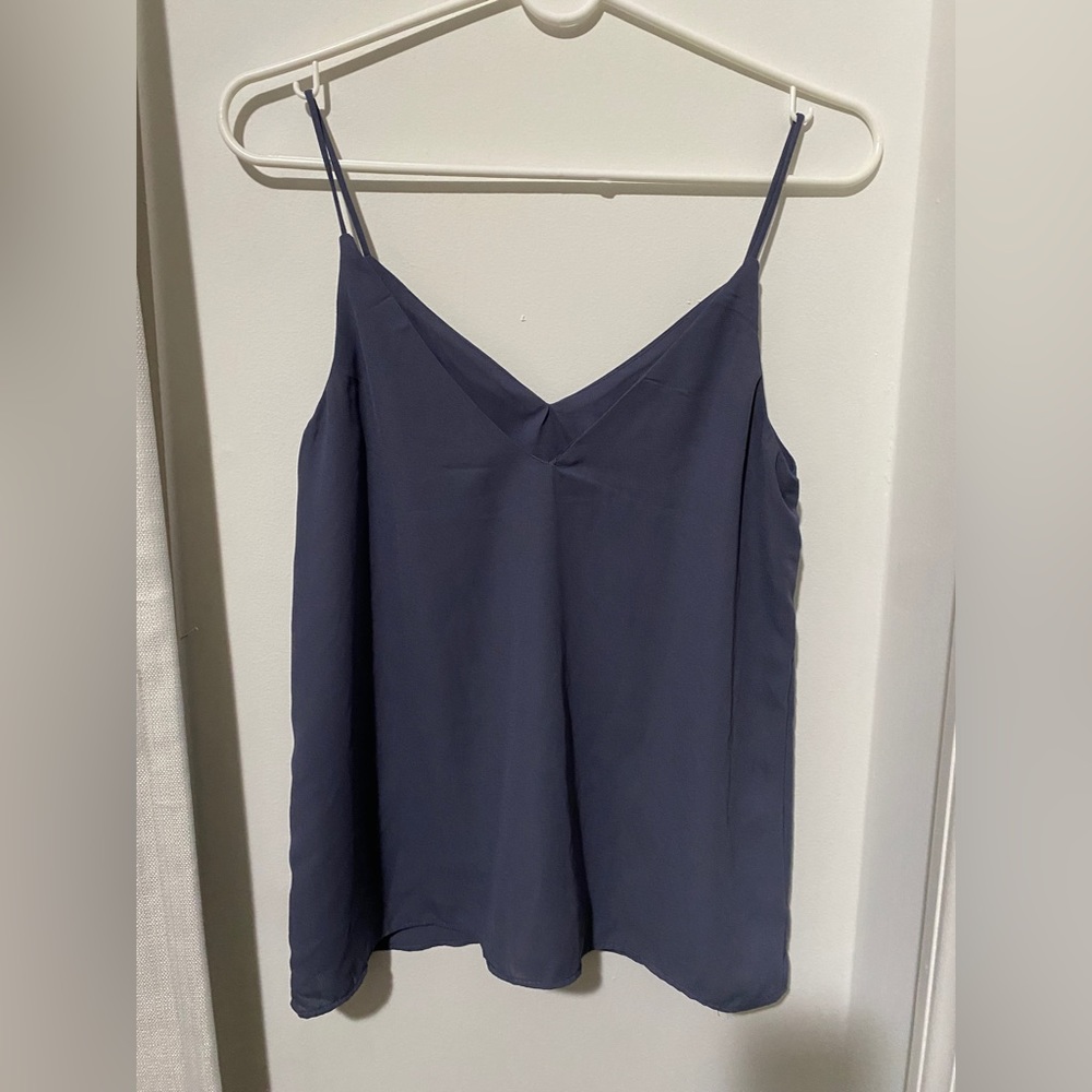 H&M Top - Picture 2 of 2